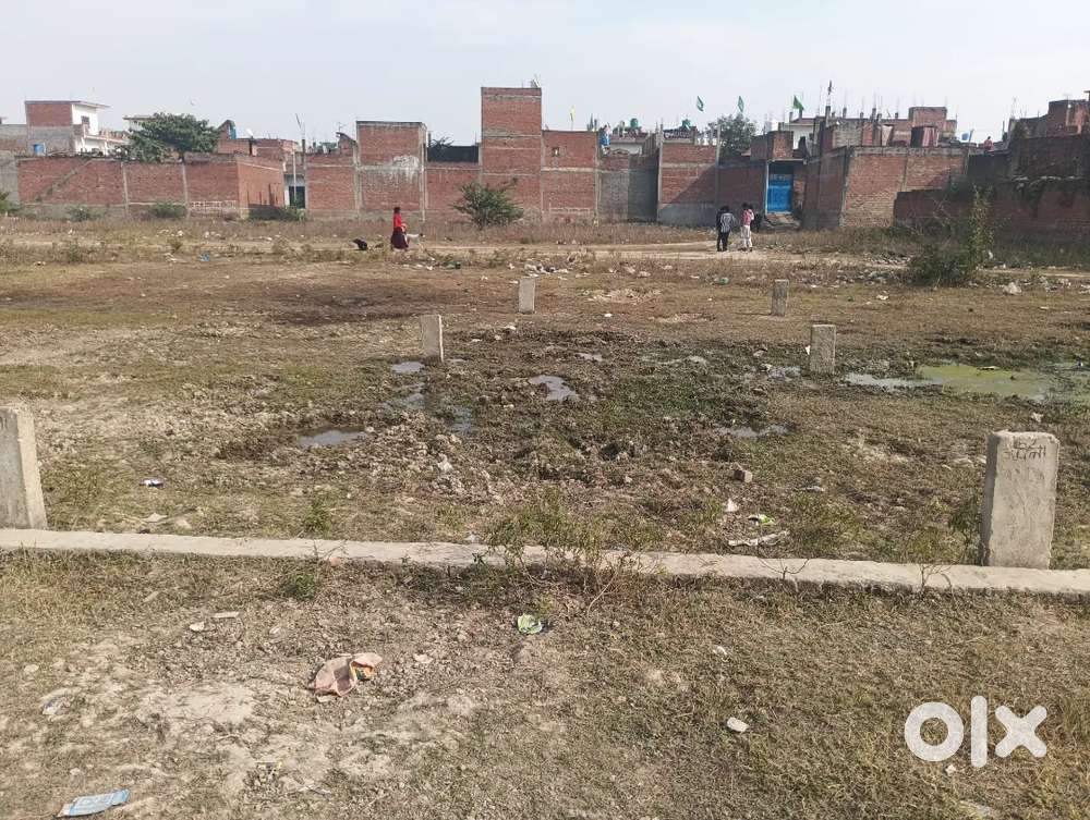 Sell my plot main kanpur road se matr 250metar