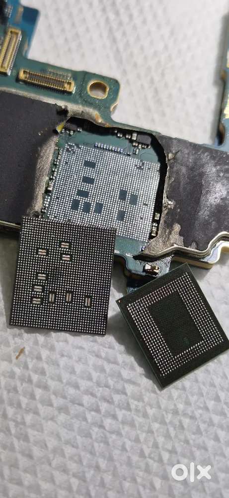 Mobile ic level technician who knows cpu emmc network light everything