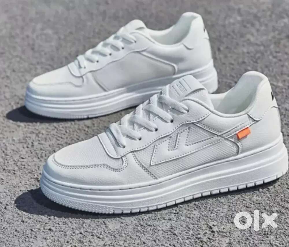 Mens sneakers