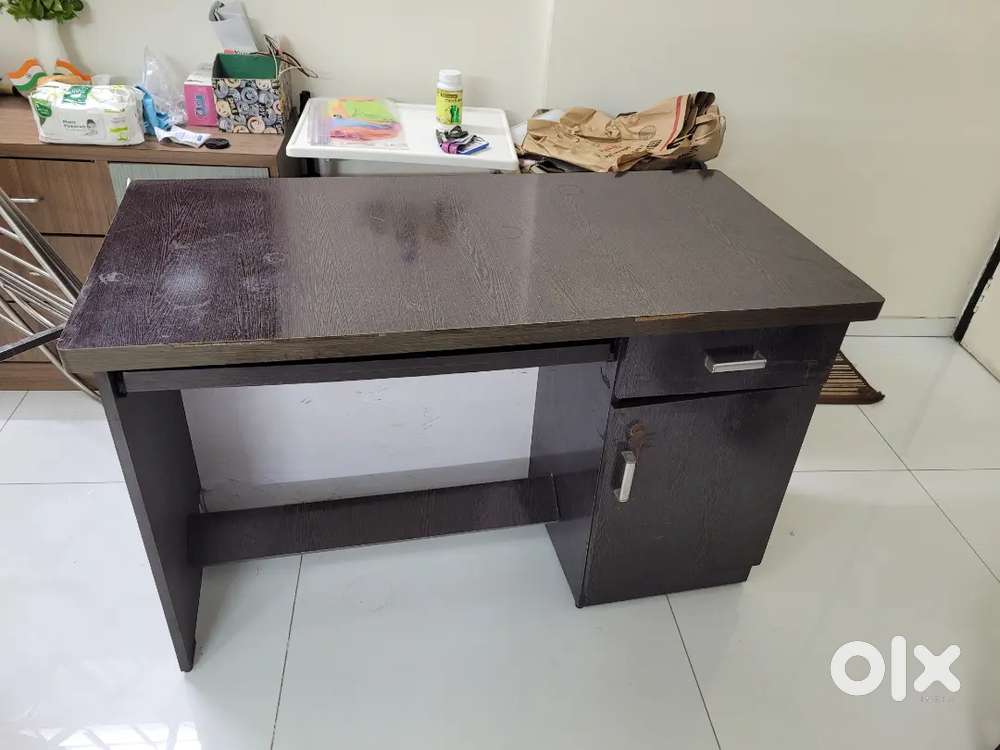 Computer cum study table