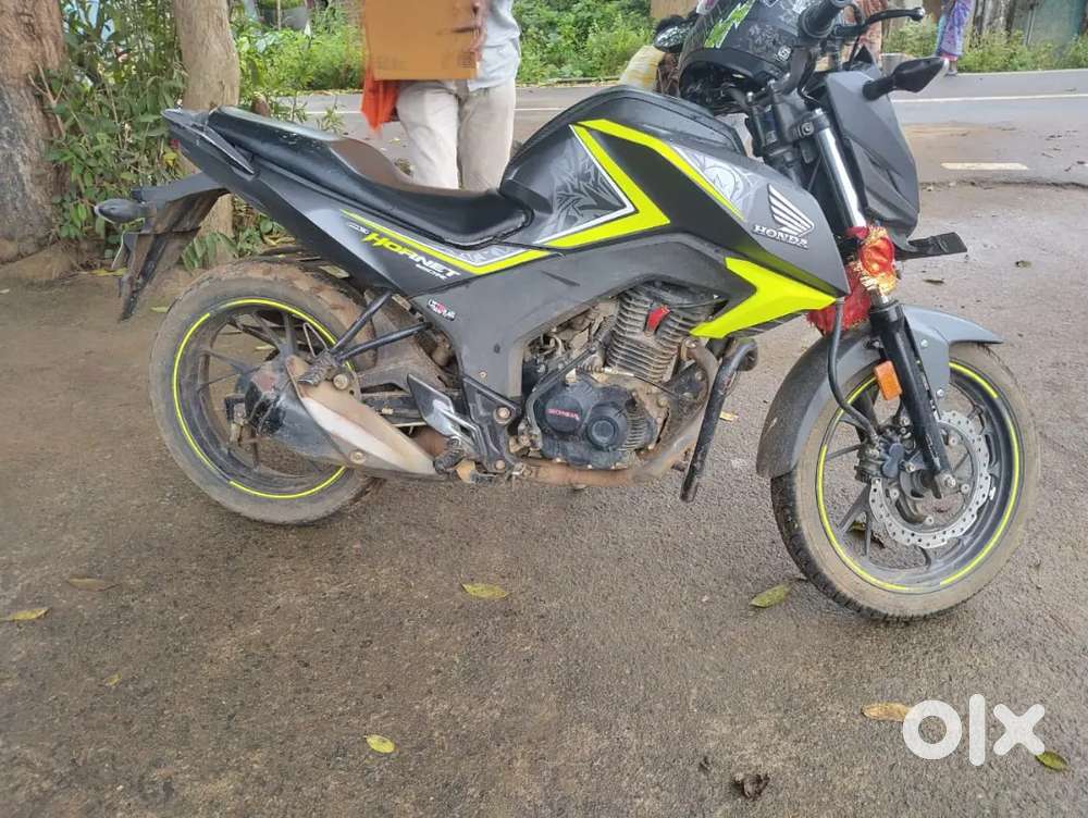 CB hornet 160r