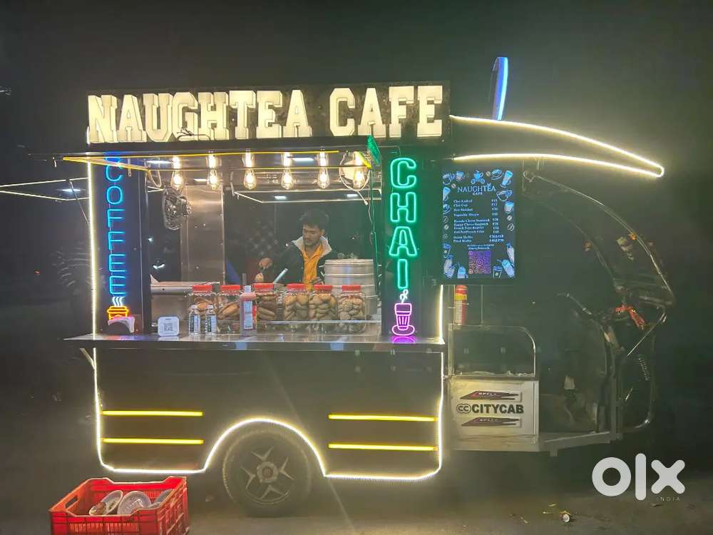 E- RICKSHAW FOOD CART