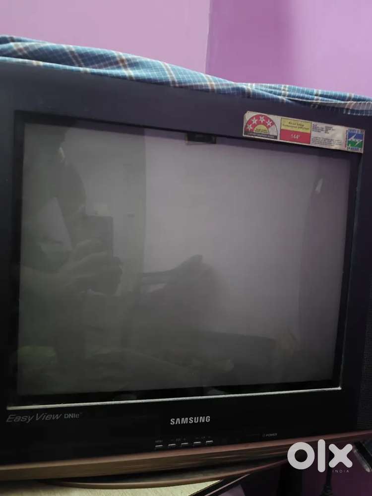 SAMSUNG COLOUR TV FOR SALE