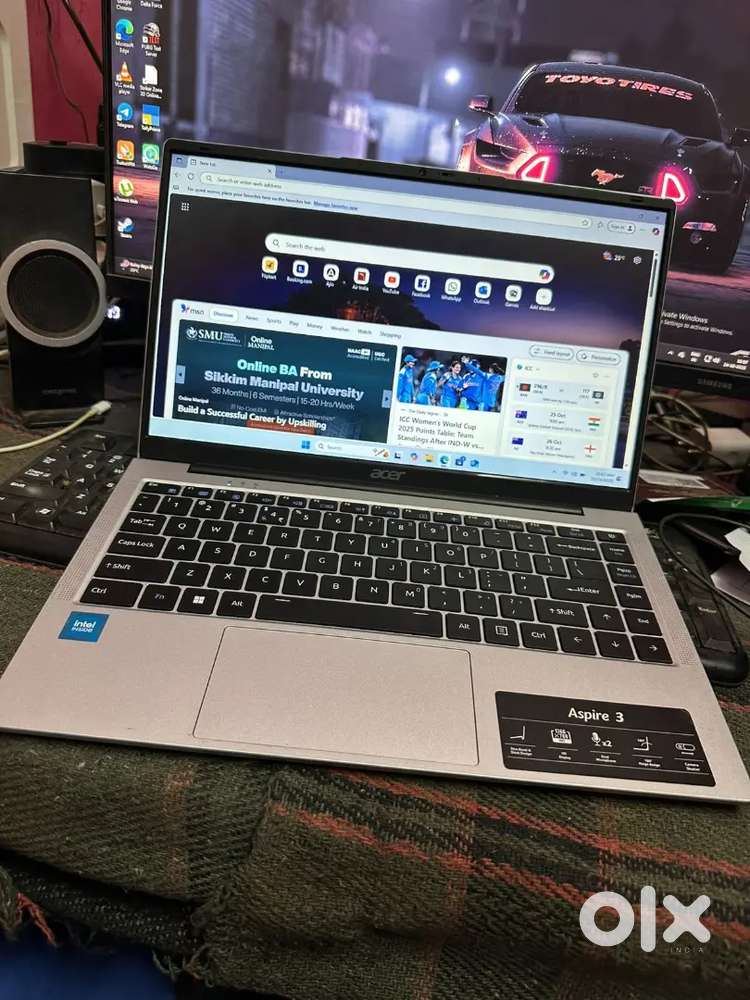 Acer aspire 8gb ram 512 ssd very good condition