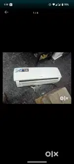 Lloyd 3 star inverter AC for sale