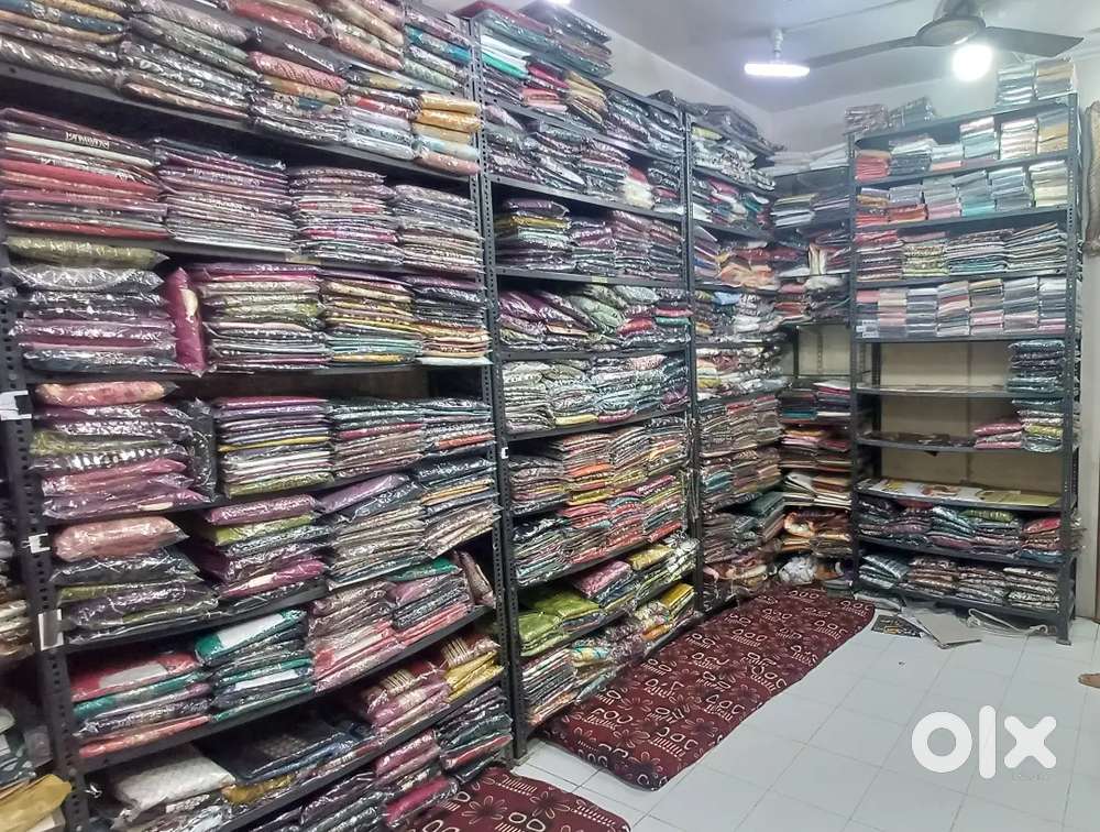 માલ રાખવાના એડજસ્ટેબલ ઘોડા - Adjustable Racks