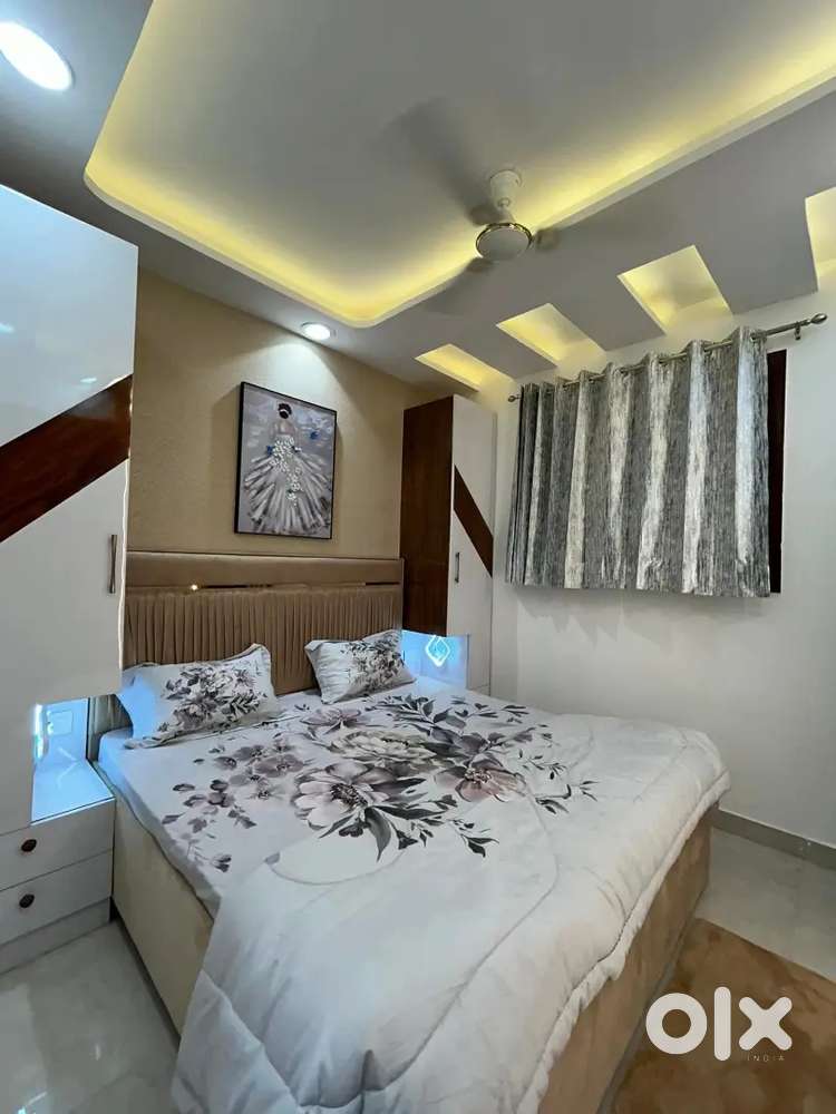 STUNNING 2BHK FURNISHED FLAT FOR RENT IN UTTAM NAGAR