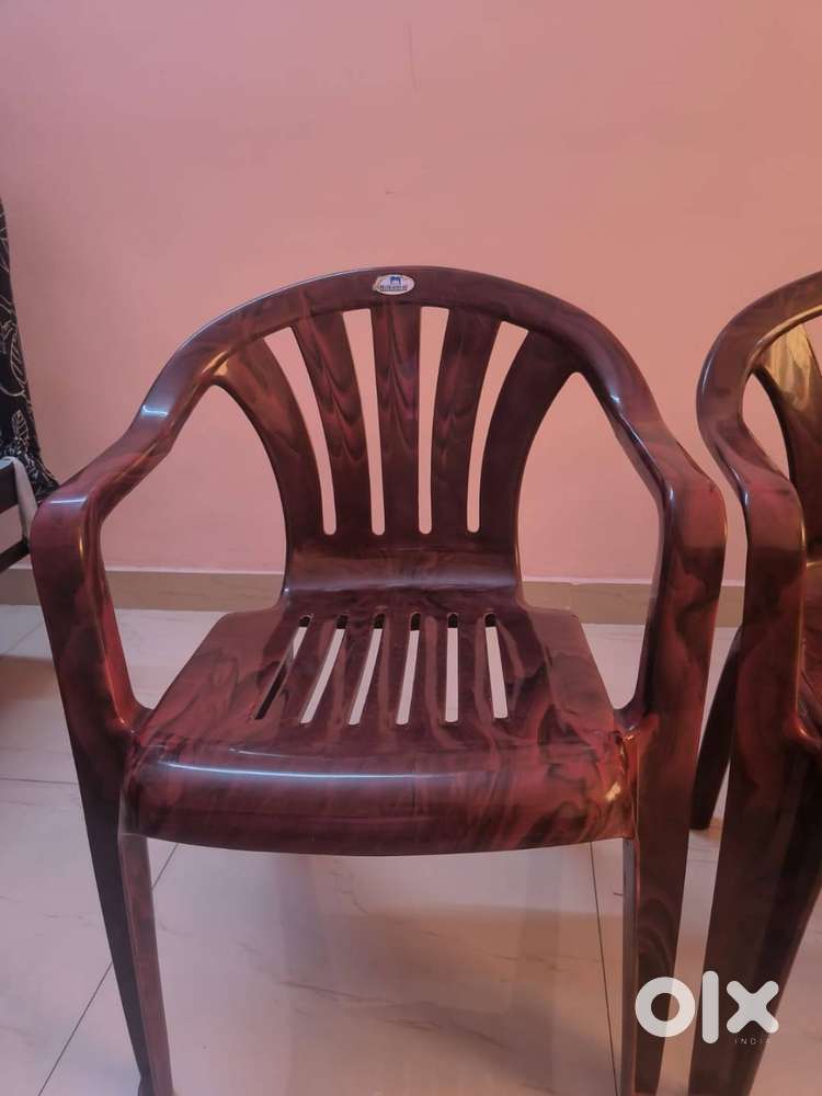 NILKAMAL Chairs New