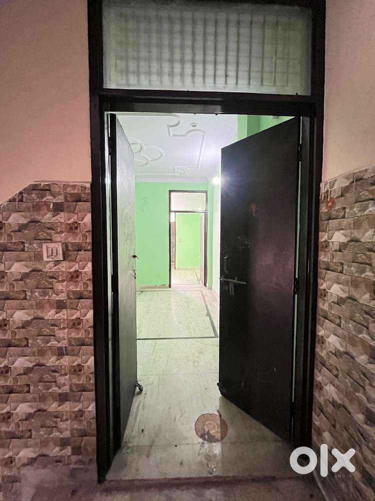 Independent floor from owner