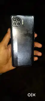 Oppo f17 Pro rem8 128Gb फोल्डर पढ़ चुका है