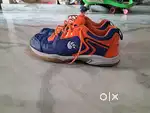Non mark shoes new and DSC bran few days only using cheap price 700