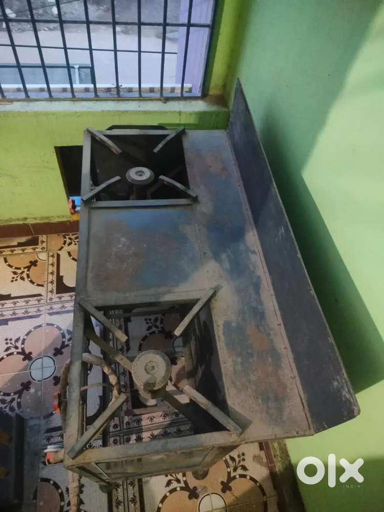 Large Iron Gas stove