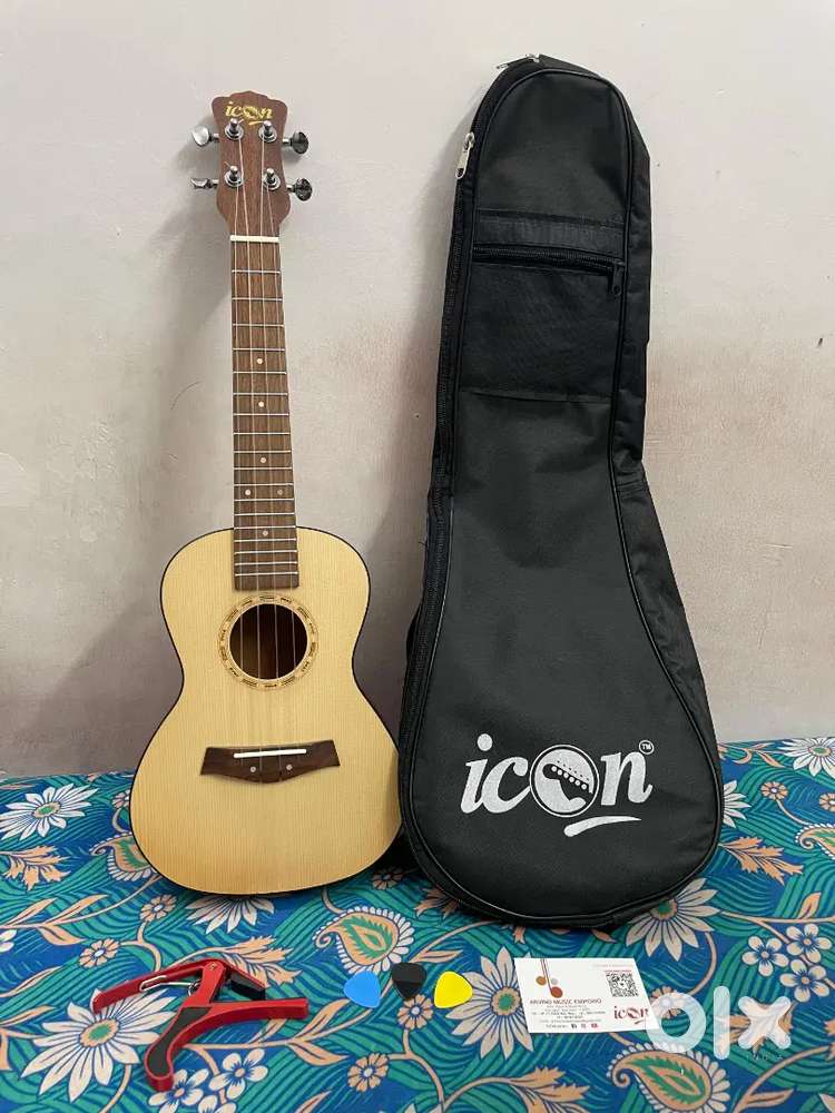 UKULELE 1 year warranty