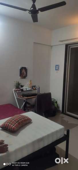 One male/ female roomate required