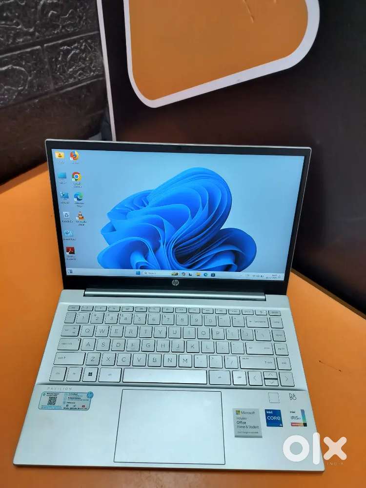 HP PAVILION 14 MODEL CORE I5 11TH GEN LAPTOP
