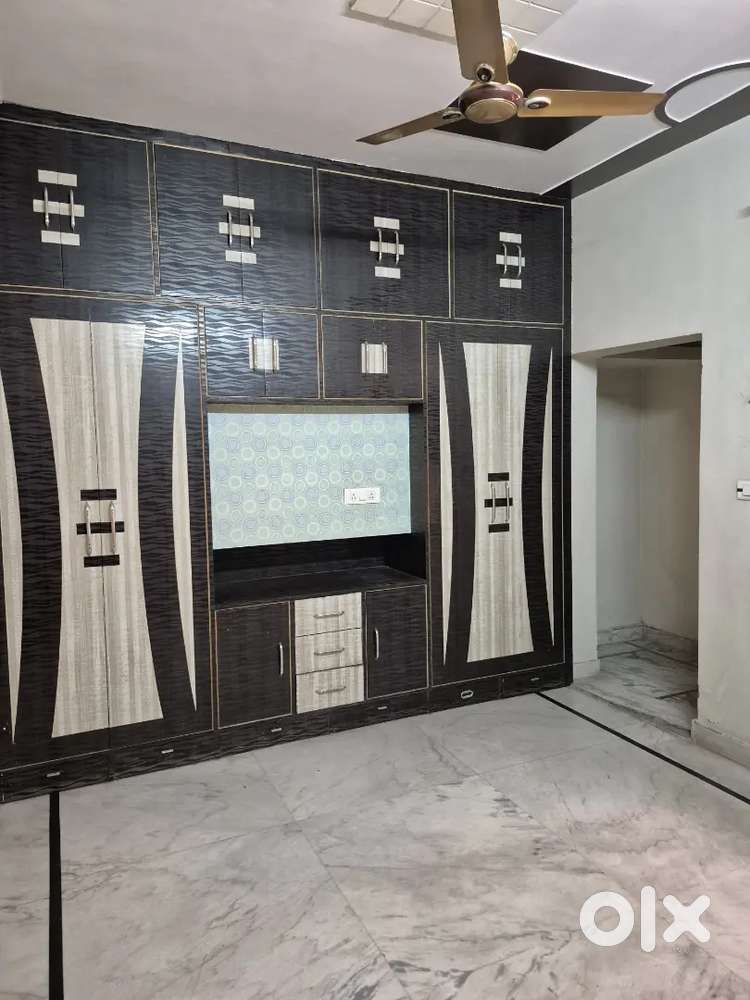 2bhk semi furnished  with 2 washroom floor for Rent in sec 6, 2 ,9 hl