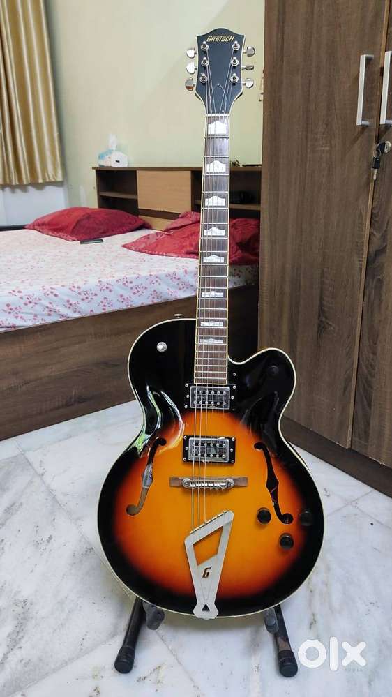 Gretsch G2420 Stylish Sunburst Hollow Body Guitar