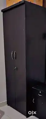 Urgent sale wardrobe 6ft and 3ft wide