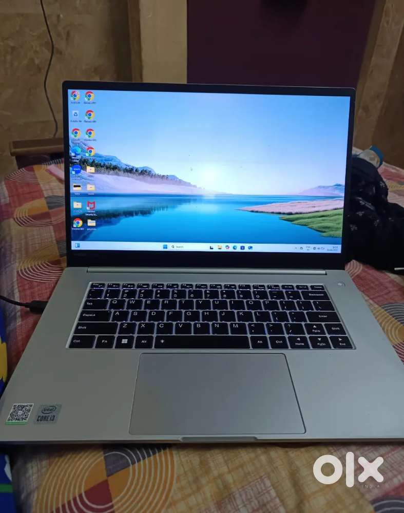 Infinix note book y series laptop windows 11 I3