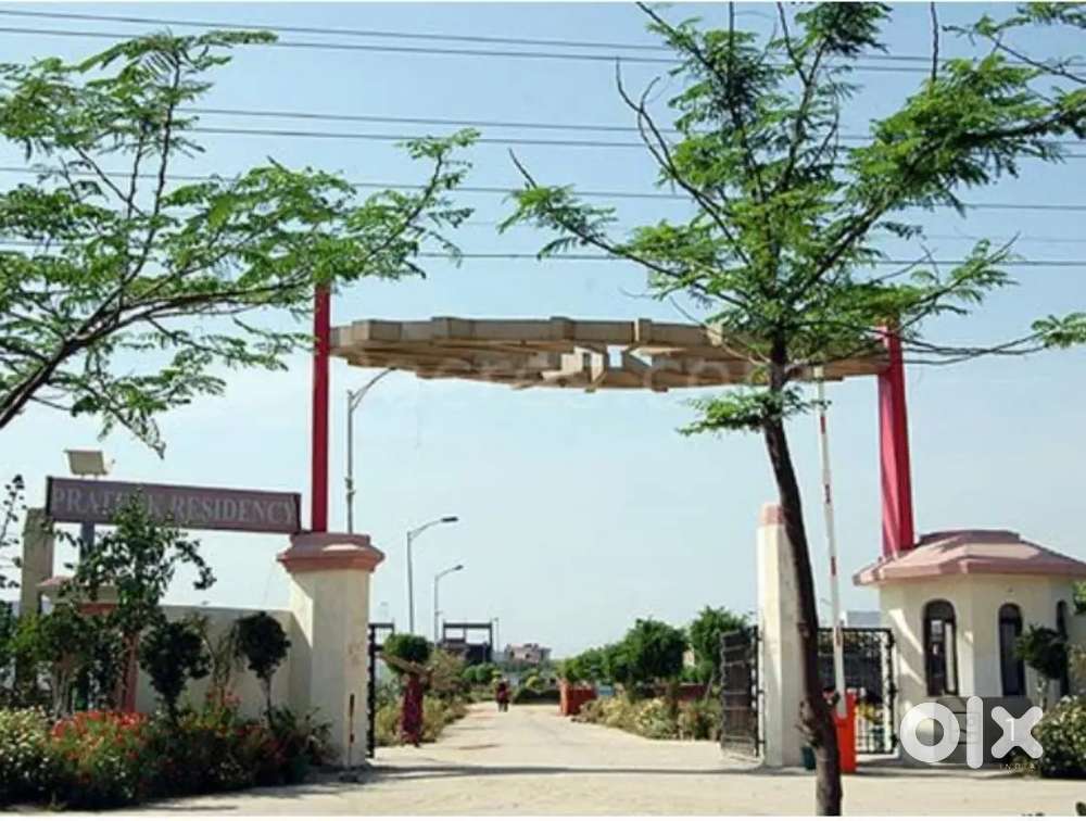 112 meter plot For Sale in Prateek residency