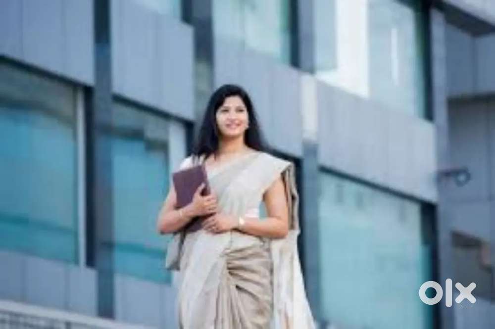 Wanted female office staffs with good looking [ no fees. No agency]