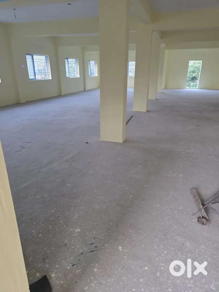 2300 sq.ft FOR RENT PRIME LOCATION