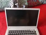 Ultimus laptop