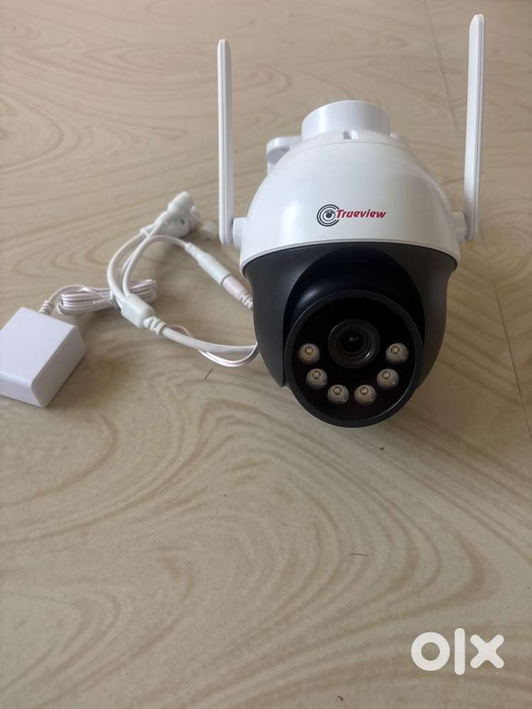 Branded Not used 4g sim wireless cctv camera with New 32gb sd card