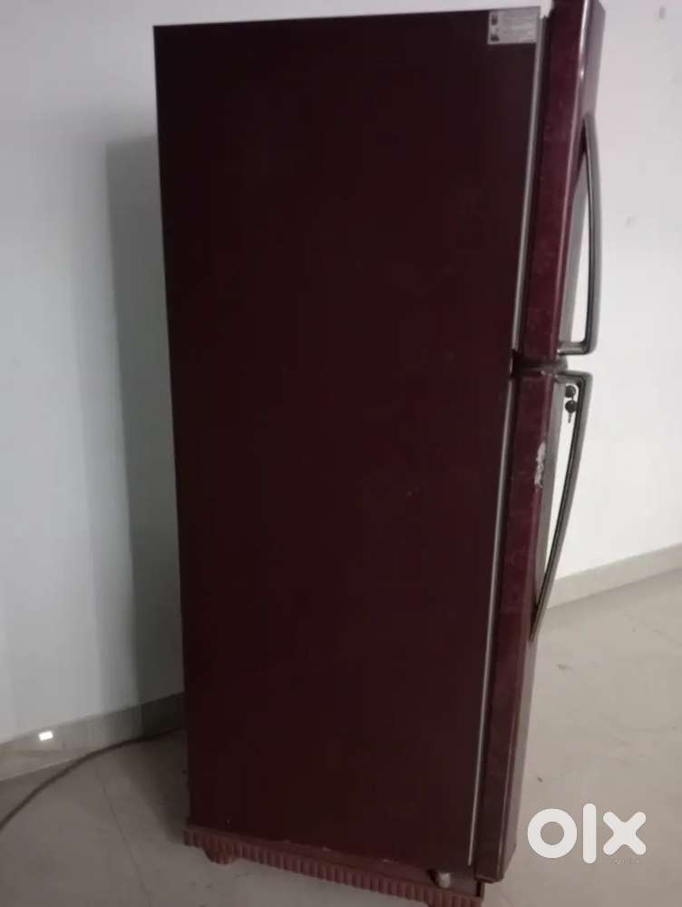 FRIDGE LG FOR SALE