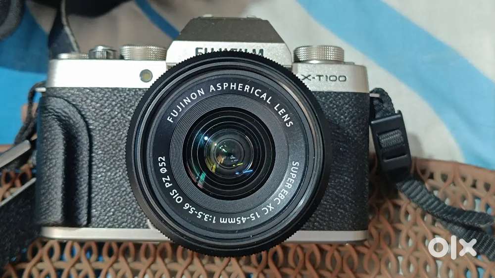 Fujifilm XT100