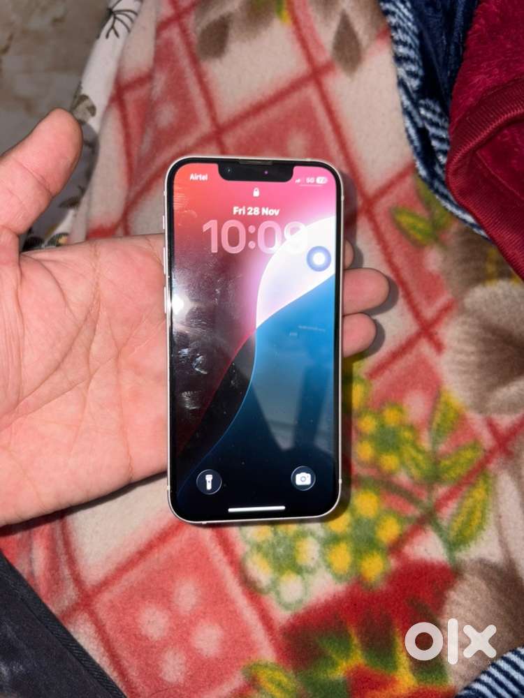 Iphone 13 mini White colour