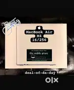  MacBook Air M4 16GB / 256GB New Open Box with bill & warranty