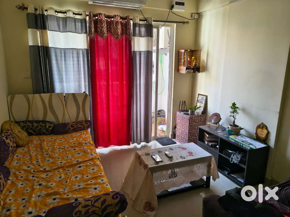 1 BHK Unfuished Flat for Rent