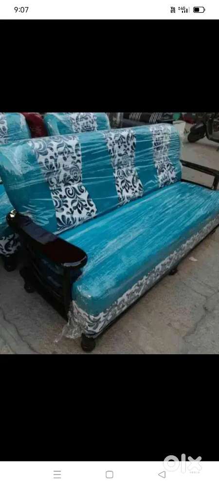 Supreet furniture brand New 3 seter Charlie sofa