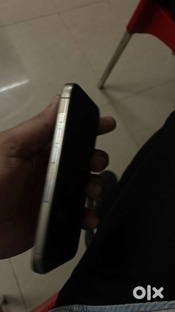 I phone 15 pro 128 gb