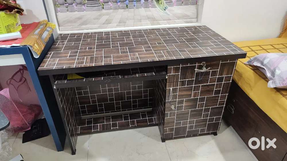 Study Computer Table+ Shoe Rack