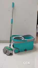 Standing mop