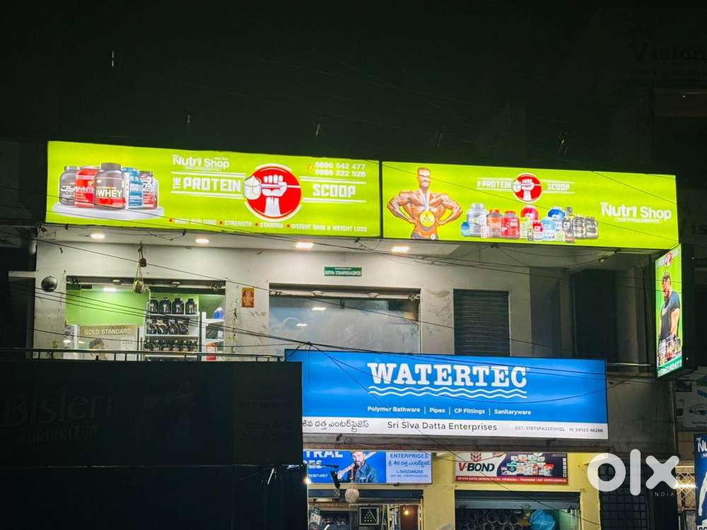 Data entry sales girl