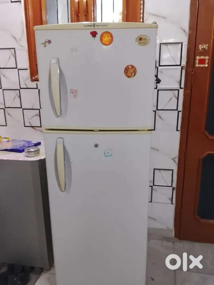 Refrigerator LG