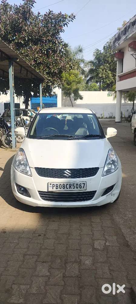 Swift Vxi petrol 2014 model