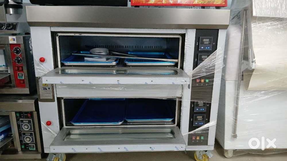 2 Deck 4 Tray Gas Oven