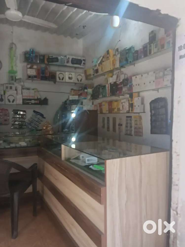 Running mobile shop for sale