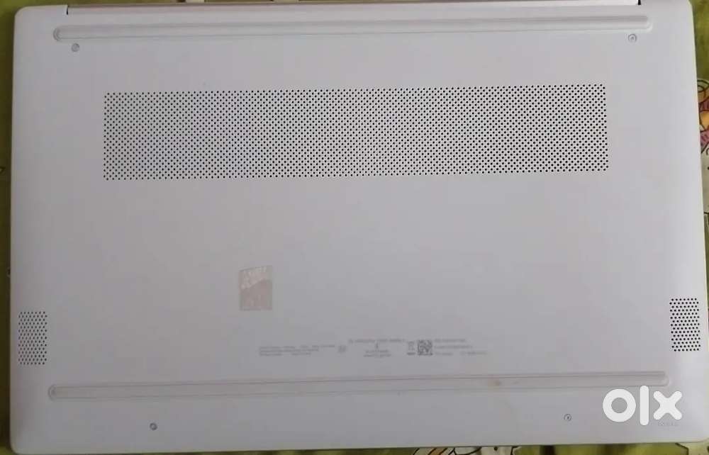 Hp laptop 1315 12gb,512mb