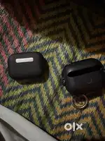 Airpods 2 pro charging box without airpods