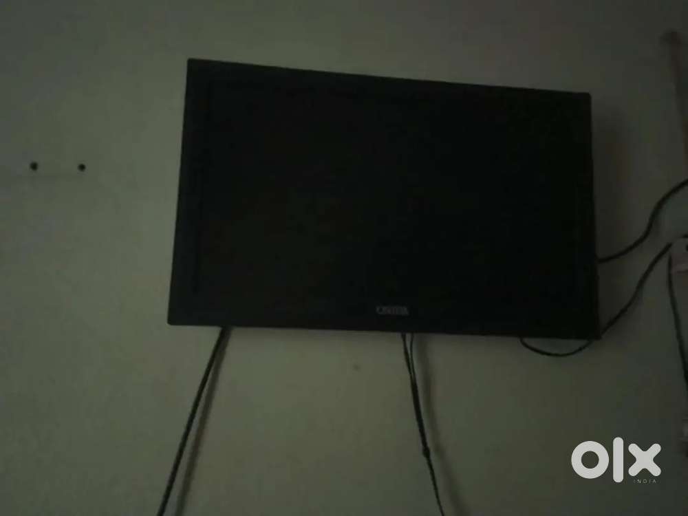 Onida TV  size -21 inch