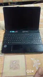 4GB RAM/256 GB SSD WITH graphic card