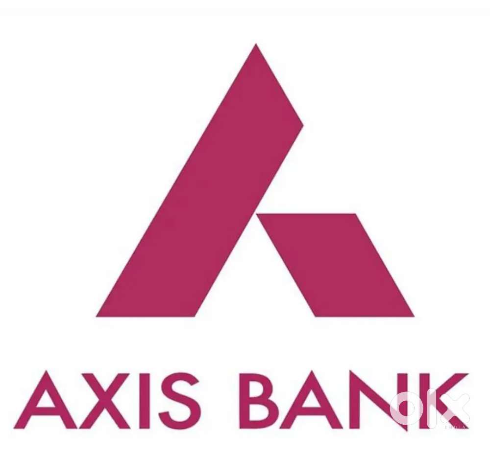 Female graduate candidate