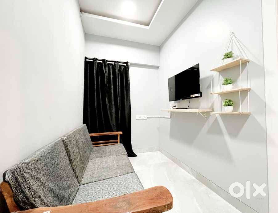 Fully Furnished Shared Flat In Dhole Patil Road Pune