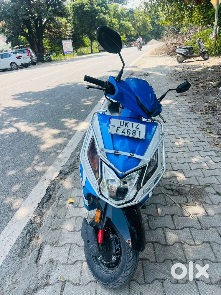 Honda Dio Scooter