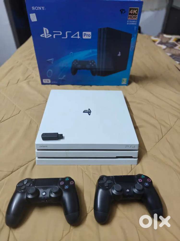 PS4 pro GB1 TB